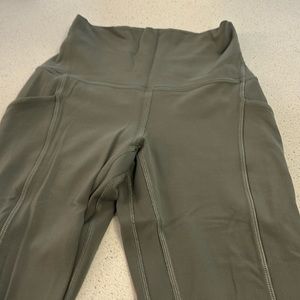 Lululemon leggings army green size 2 very good condition